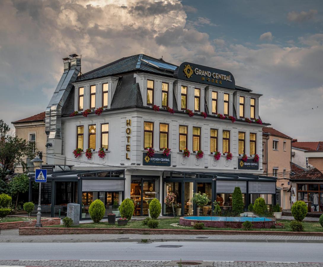 Grand Central Hotel exterior in Bitola